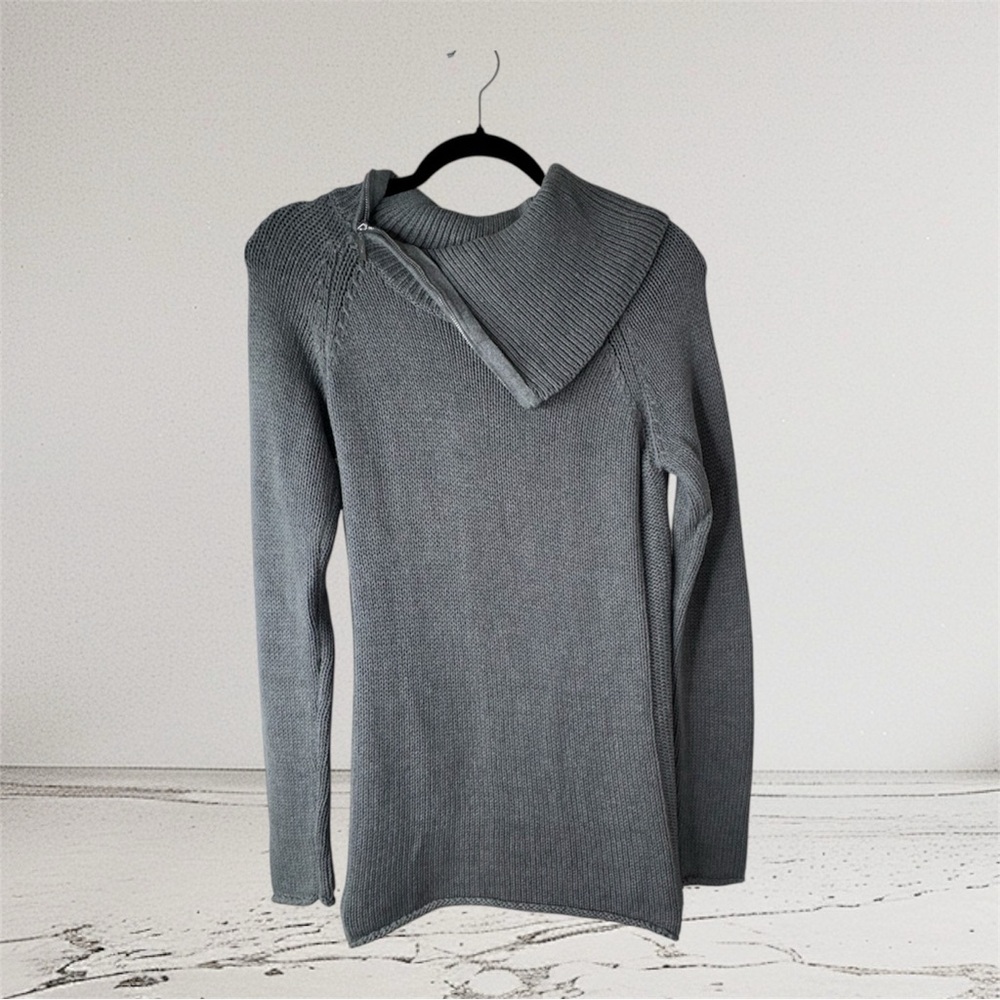 Guess Gray Knit Sweater